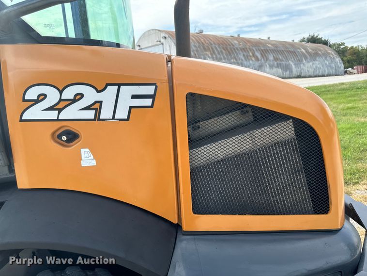 image for item EG6680 2017 Case 221F wheel loader