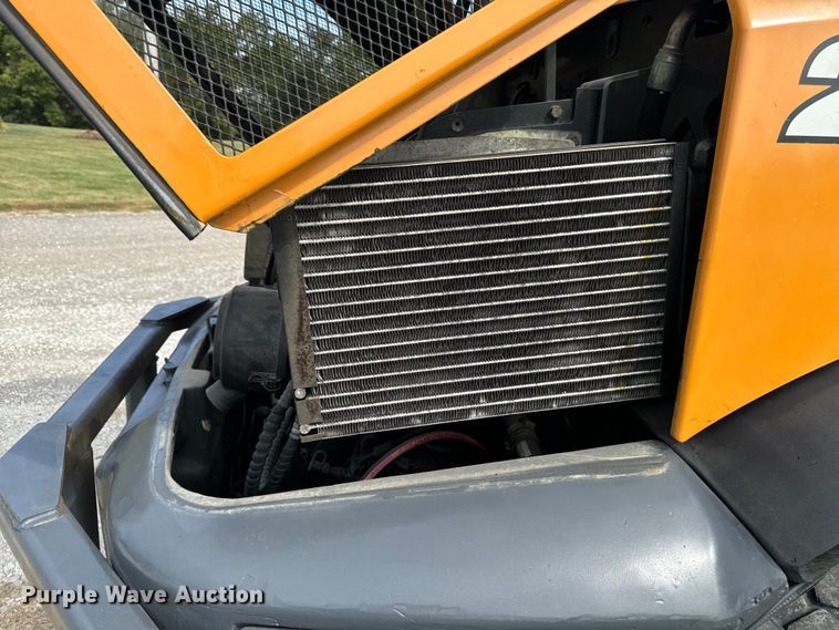 image for item EG6680 2017 Case 221F wheel loader