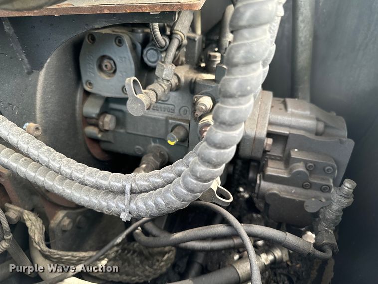 image for item EG6680 2017 Case 221F wheel loader