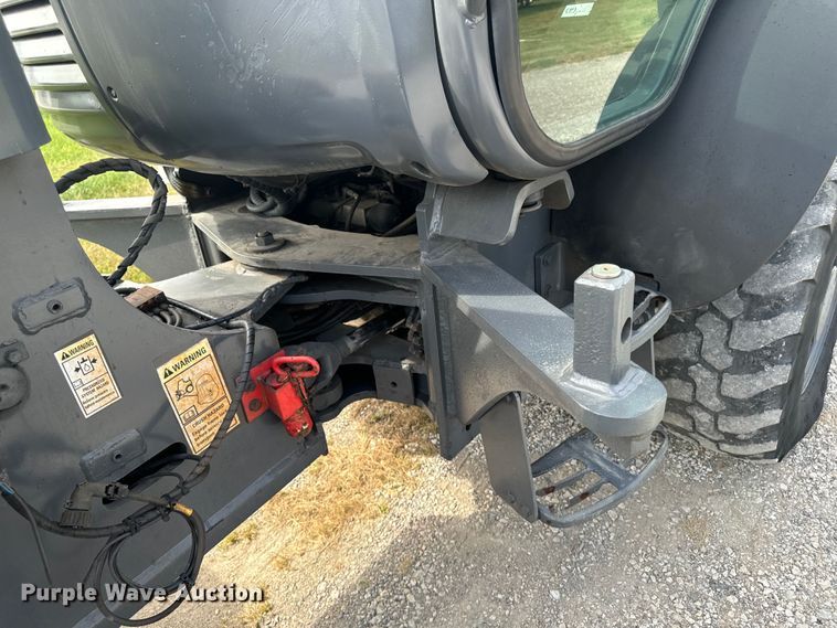 image for item EG6680 2017 Case 221F wheel loader