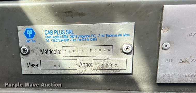 image for item EG6680 2017 Case 221F wheel loader