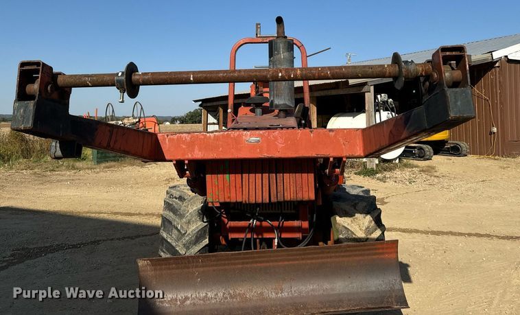 image for item EG6788 2001 Ditch Witch 8020  vibratory cable plow