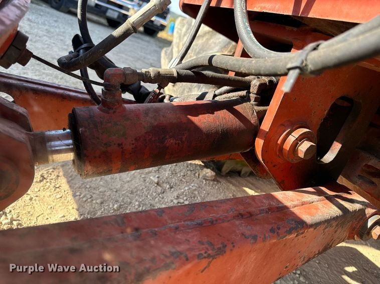 image for item EG6788 2001 Ditch Witch 8020  vibratory cable plow