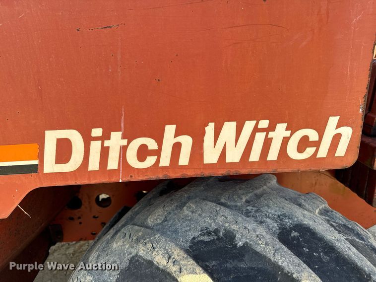 image for item EG6788 2001 Ditch Witch 8020  vibratory cable plow