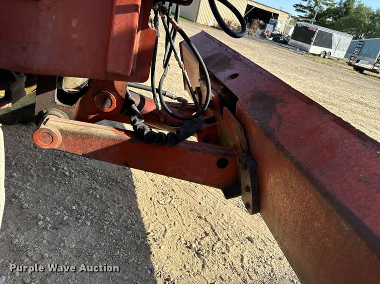 image for item EG6788 2001 Ditch Witch 8020  vibratory cable plow