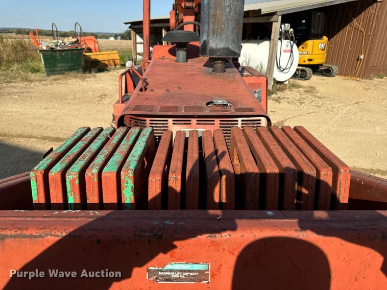 image for item EG6788 2001 Ditch Witch 8020  vibratory cable plow