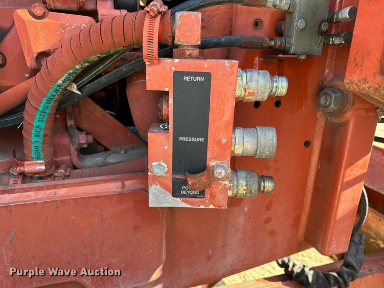 image for item EG6788 2001 Ditch Witch 8020  vibratory cable plow