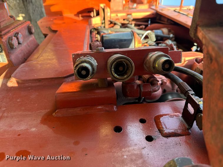 image for item EG6788 2001 Ditch Witch 8020  vibratory cable plow