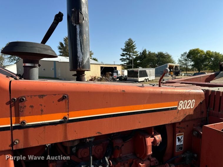 image for item EG6788 2001 Ditch Witch 8020  vibratory cable plow