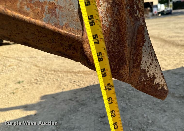 image for item EG6788 2001 Ditch Witch 8020  vibratory cable plow