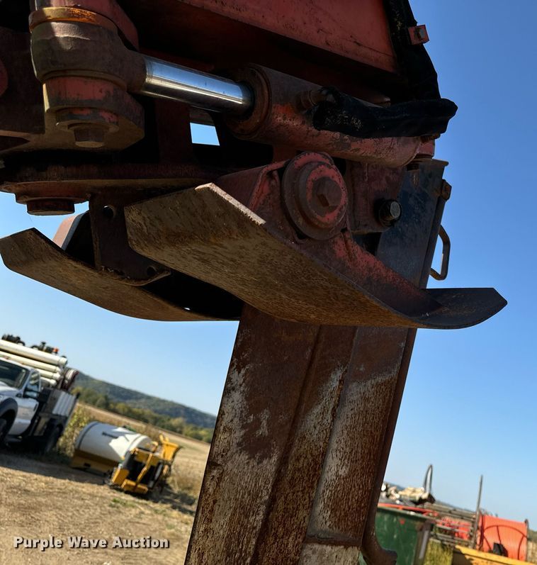 image for item EG6788 2001 Ditch Witch 8020  vibratory cable plow