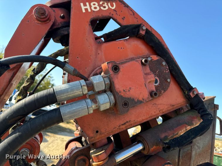 image for item EG6788 2001 Ditch Witch 8020  vibratory cable plow