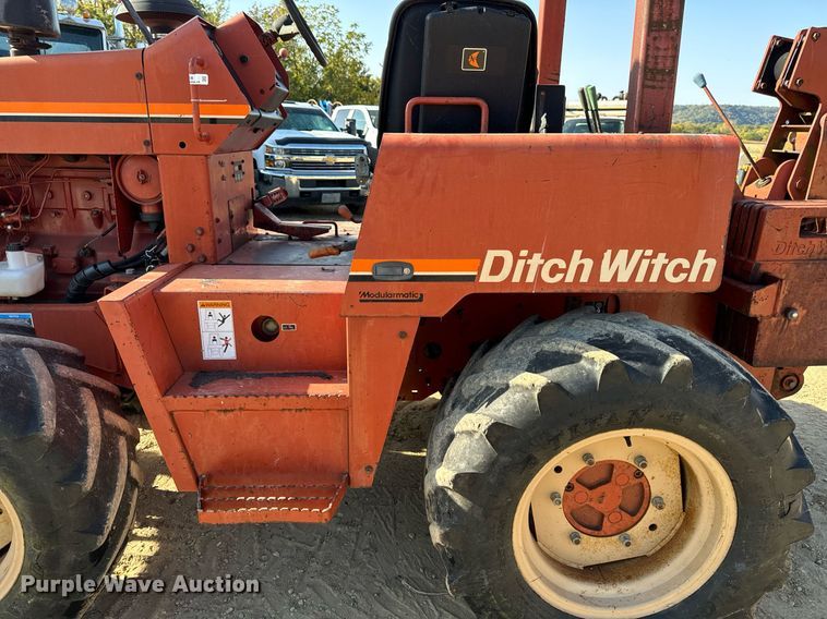 image for item EG6788 2001 Ditch Witch 8020  vibratory cable plow