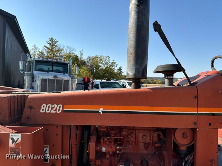 image for item EG6788 2001 Ditch Witch 8020  vibratory cable plow