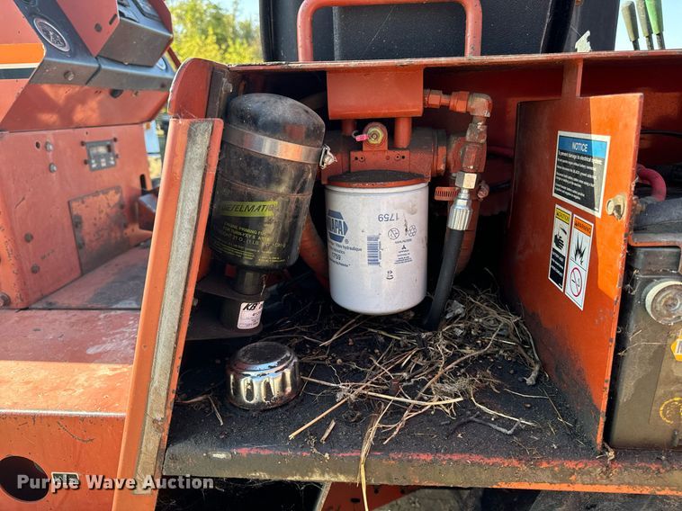 image for item EG6788 2001 Ditch Witch 8020  vibratory cable plow