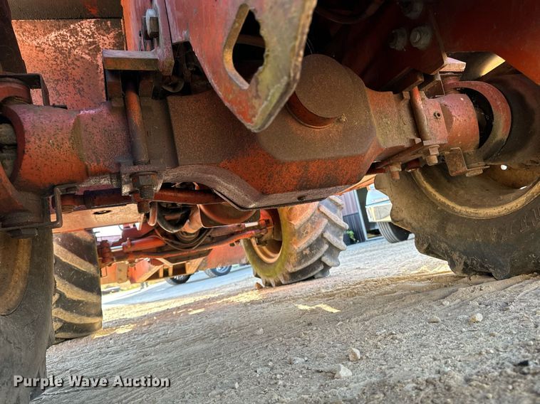 image for item EG6788 2001 Ditch Witch 8020  vibratory cable plow