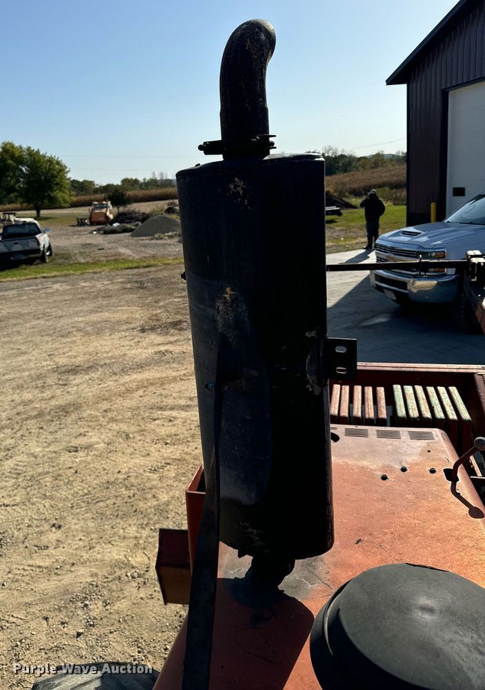 image for item EG6788 2001 Ditch Witch 8020  vibratory cable plow