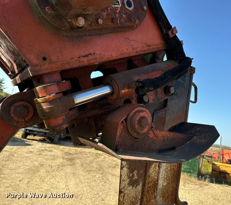 image for item EG6788 2001 Ditch Witch 8020  vibratory cable plow