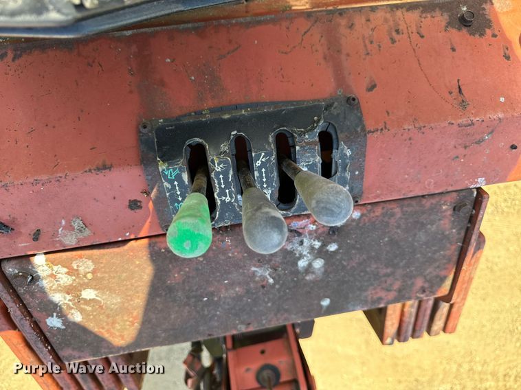 image for item EG6788 2001 Ditch Witch 8020  vibratory cable plow