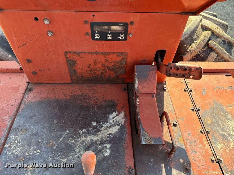 image for item EG6788 2001 Ditch Witch 8020  vibratory cable plow