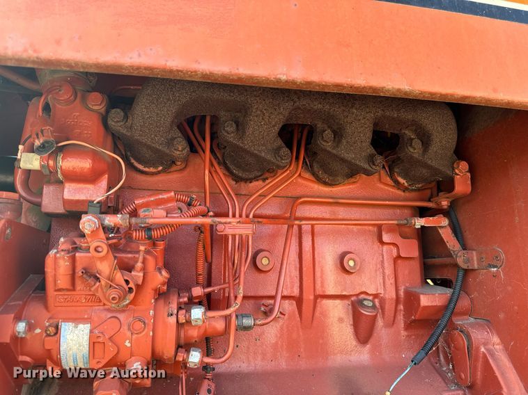 image for item EG6788 2001 Ditch Witch 8020  vibratory cable plow