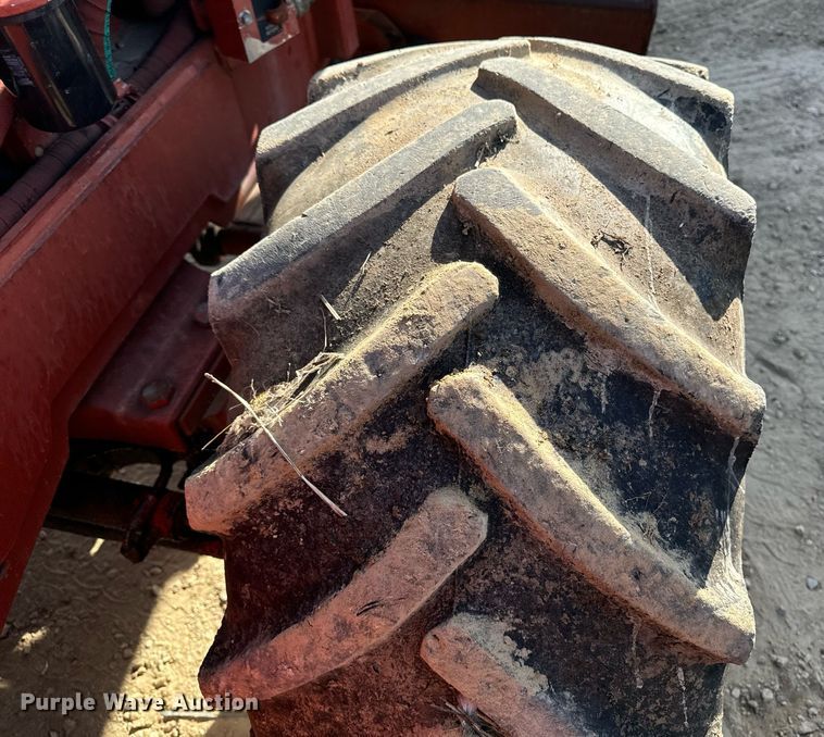 image for item EG6788 2001 Ditch Witch 8020  vibratory cable plow