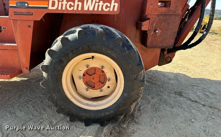 image for item EG6788 2001 Ditch Witch 8020  vibratory cable plow