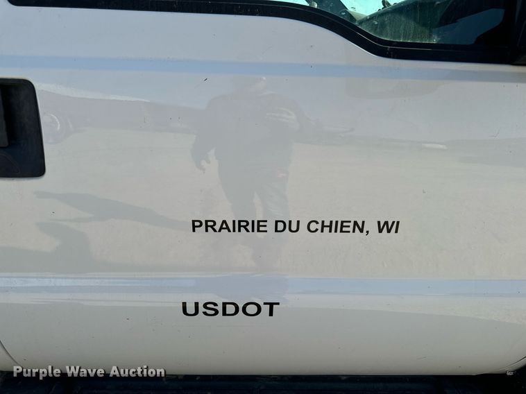 image for item EG6791 2012 Ford F550 Super Duty vacuum truck