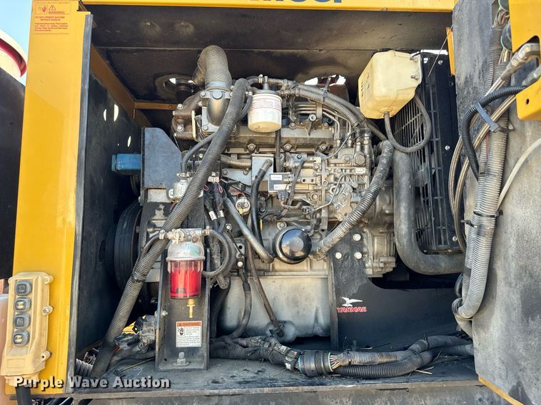 image for item EG6791 2012 Ford F550 Super Duty vacuum truck