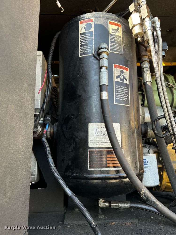 image for item EG6791 2012 Ford F550 Super Duty vacuum truck