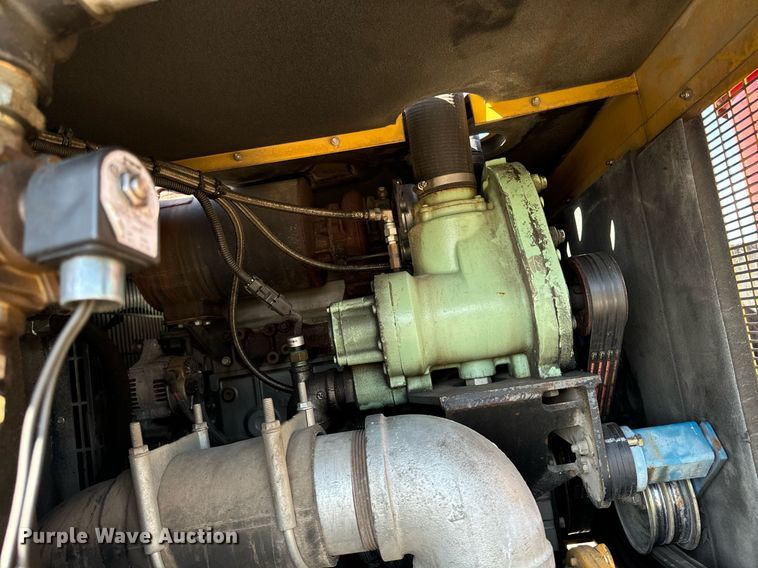 image for item EG6791 2012 Ford F550 Super Duty vacuum truck