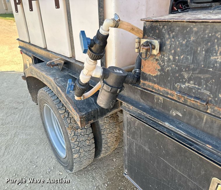 image for item EG6791 2012 Ford F550 Super Duty vacuum truck