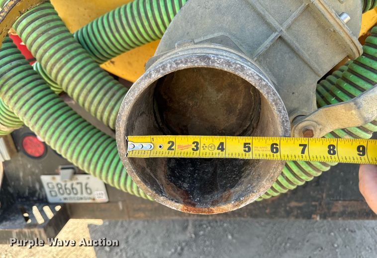 image for item EG6791 2012 Ford F550 Super Duty vacuum truck