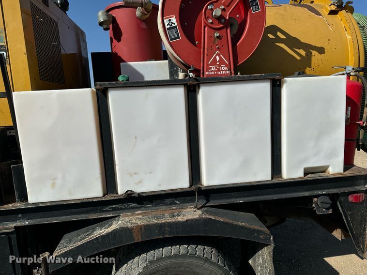 image for item EG6791 2012 Ford F550 Super Duty vacuum truck