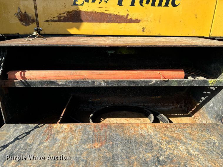 image for item EG6791 2012 Ford F550 Super Duty vacuum truck