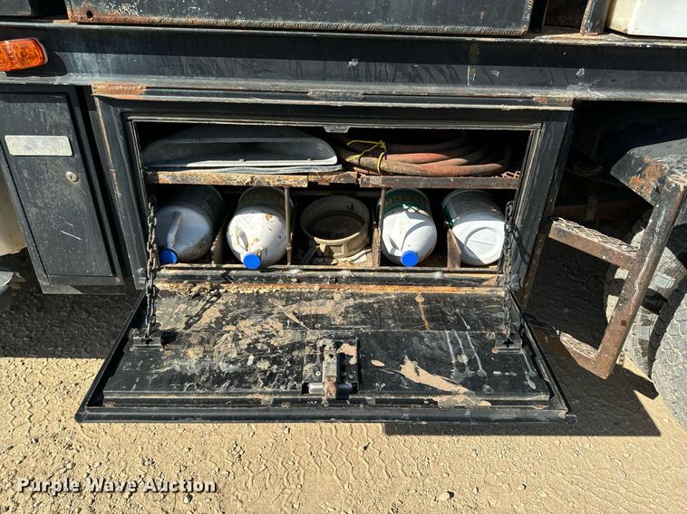 image for item EG6791 2012 Ford F550 Super Duty vacuum truck