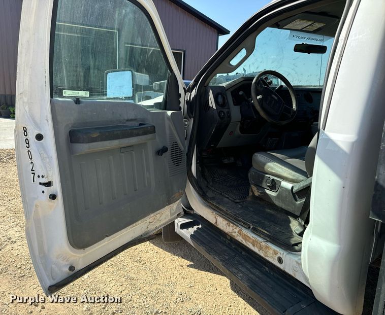 image for item EG6791 2012 Ford F550 Super Duty vacuum truck