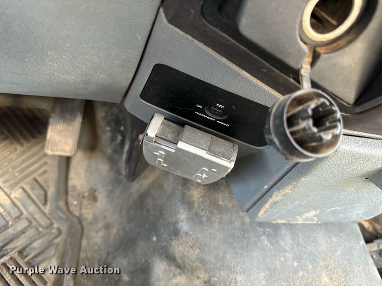 image for item EG6791 2012 Ford F550 Super Duty vacuum truck