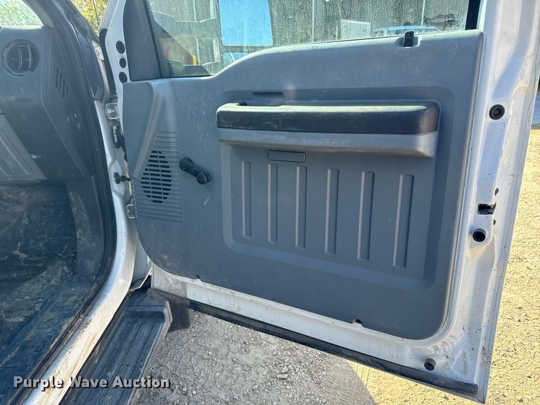 image for item EG6791 2012 Ford F550 Super Duty vacuum truck