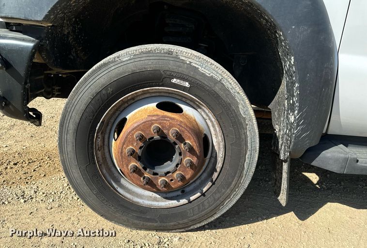 image for item EG6791 2012 Ford F550 Super Duty vacuum truck