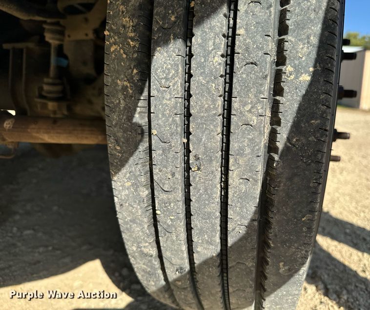 image for item EG6791 2012 Ford F550 Super Duty vacuum truck