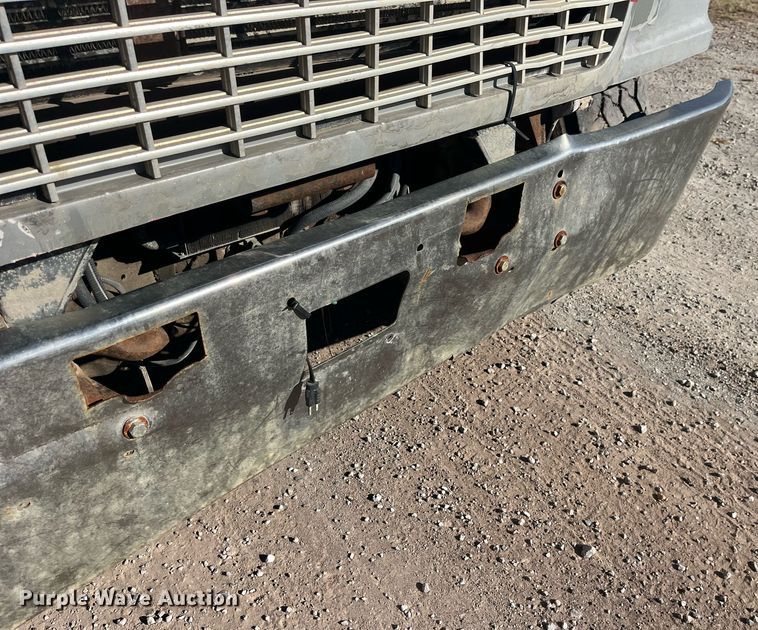 image for item EH2869 1992 Ford LTL9000 dump truck