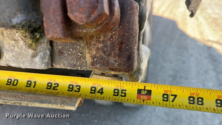 image for item EH2869 1992 Ford LTL9000 dump truck