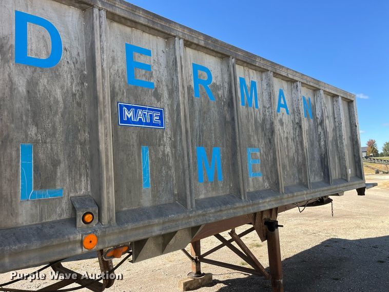 image for item EH2871 1994 Mate end dump trailer
