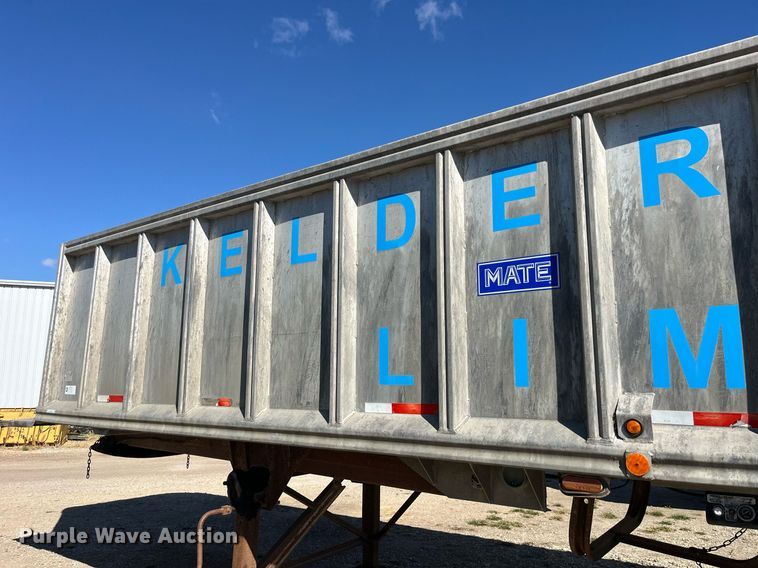 image for item EH2871 1994 Mate end dump trailer