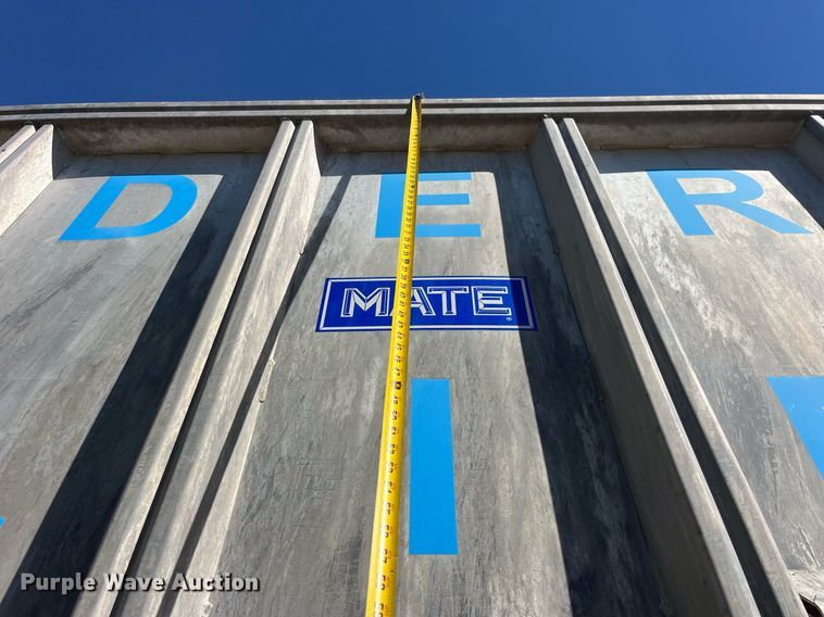 image for item EH2871 1994 Mate end dump trailer