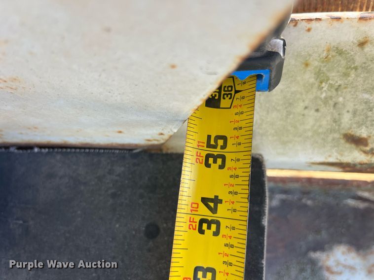 image for item EH2876 1995 Farm Bed Mfg Eagle Bridge live bottom trailer