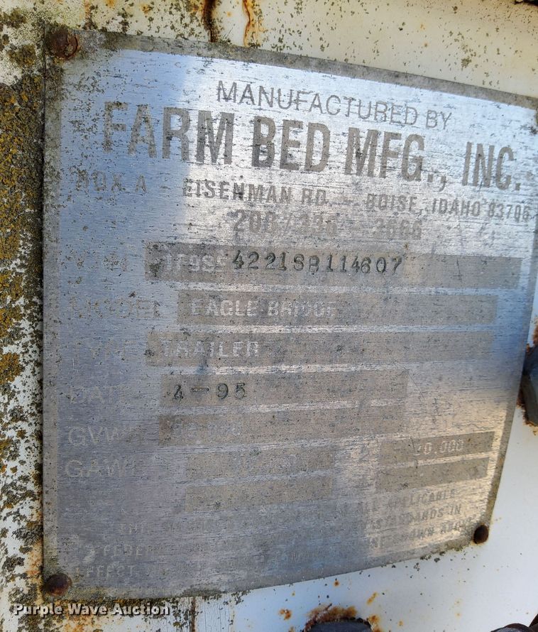 image for item EH2876 1995 Farm Bed Mfg Eagle Bridge live bottom trailer