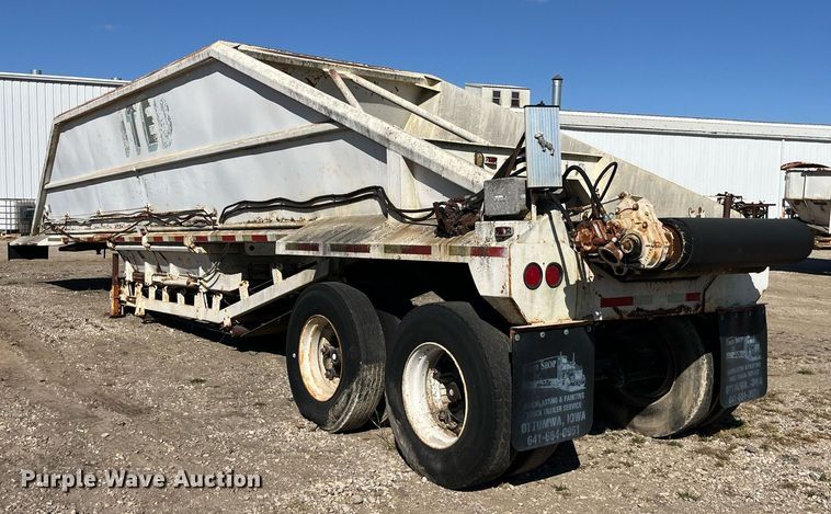 image for item EH2877 1975 Load King bottom dump trailer