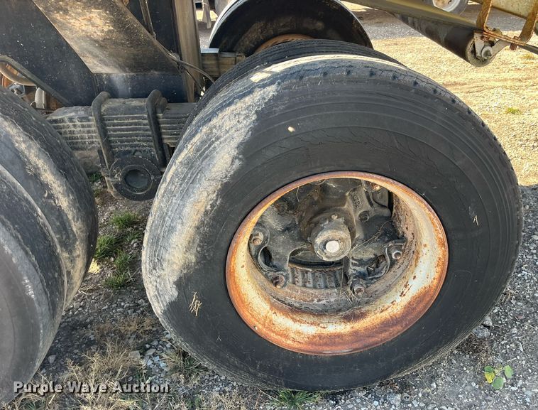 image for item EH2877 1975 Load King bottom dump trailer